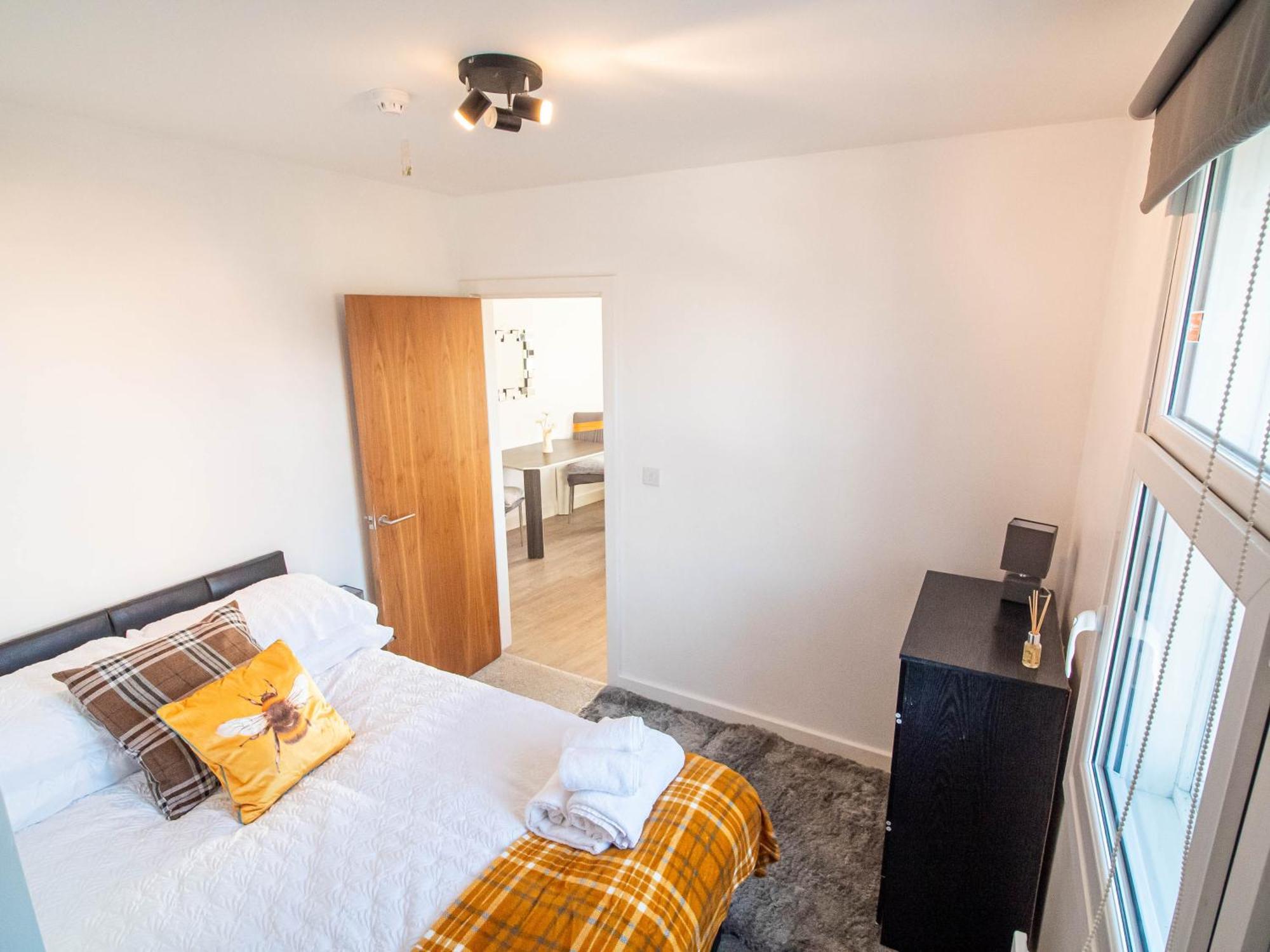 The Heart Of Huddersfield Hideaway Apartment Luaran gambar